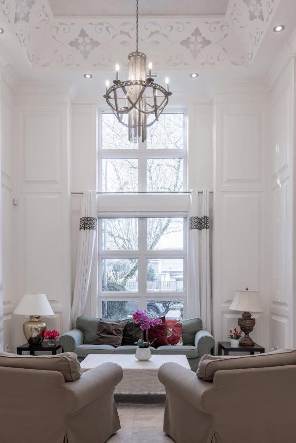 Luxurious Private Rooms In Richmond Dış mekan fotoğraf