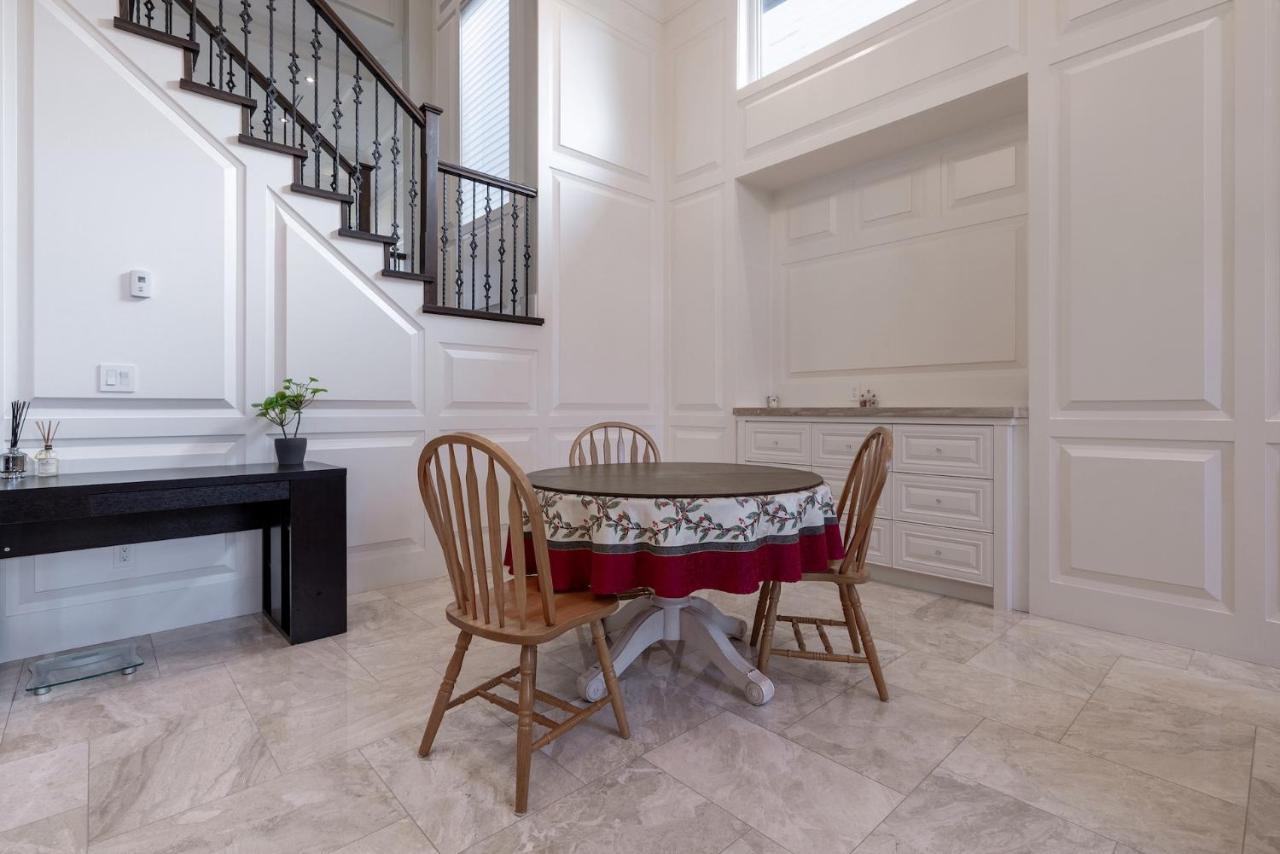 Luxurious Private Rooms In Richmond Dış mekan fotoğraf