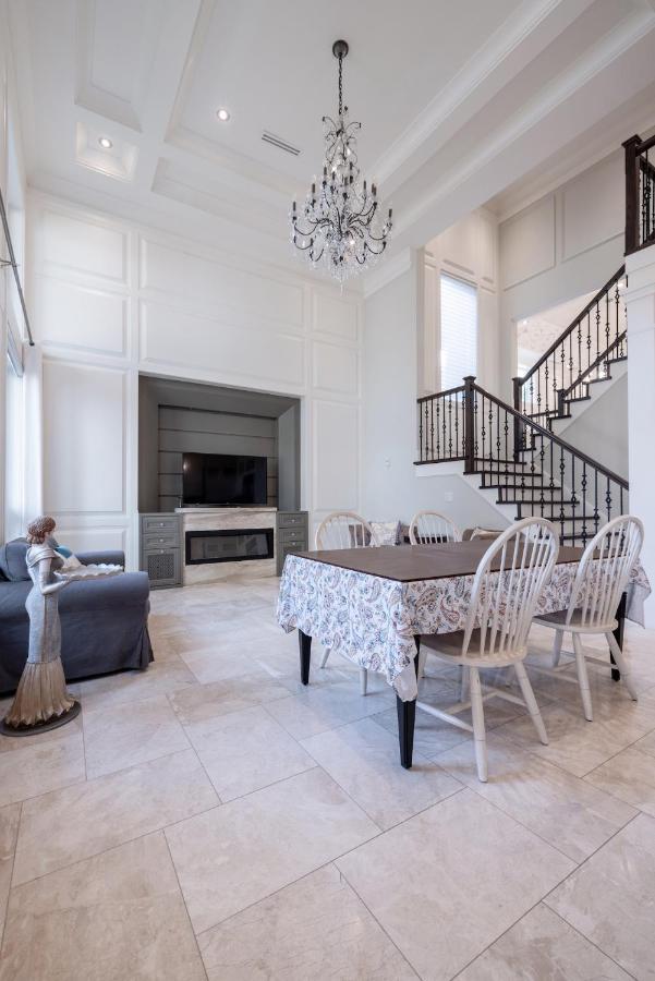 Luxurious Private Rooms In Richmond Dış mekan fotoğraf